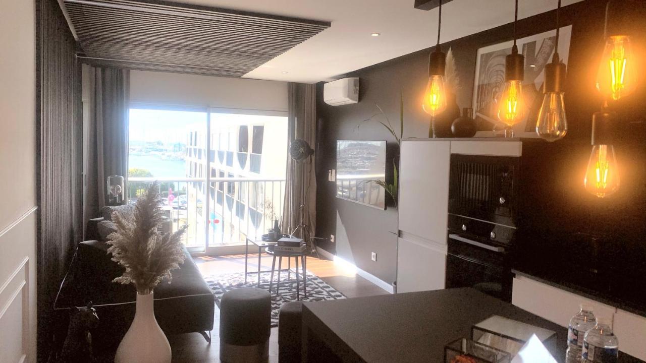 Appartement Vue Port Et Acces Direct Mer, Centre Ville De La Grande Motte Pres De Montpellier Eksteriør billede